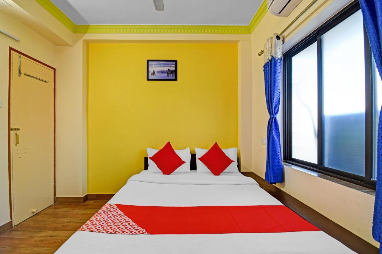 Oyo Flagship 84655 S S Guest House Колката Екстериор снимка